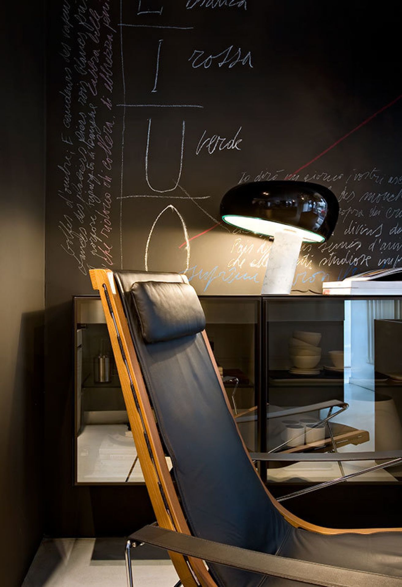 Snoopy Table lamp Flos